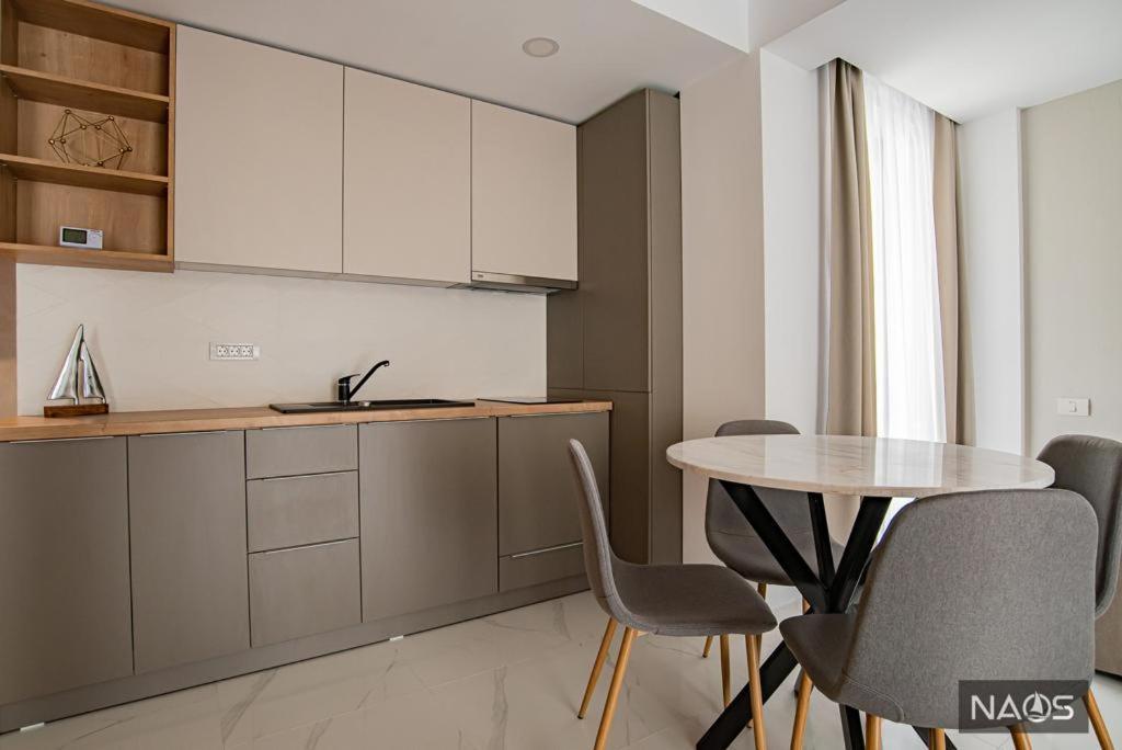 Naos Residence Navodari Ngoại thất bức ảnh